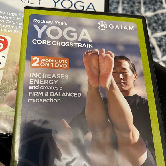 2 BRAND NEW Rodney Yee’s Yoga DVD’s - Picture 2 of 7